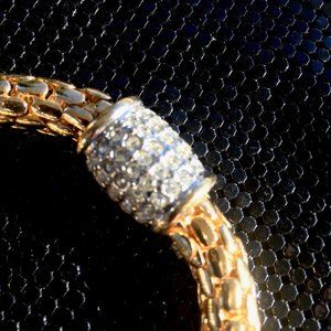 JOAN RIVERS Pave Crystal Rhinestone Chain Pattern Bangle Bracelet Gold Plated